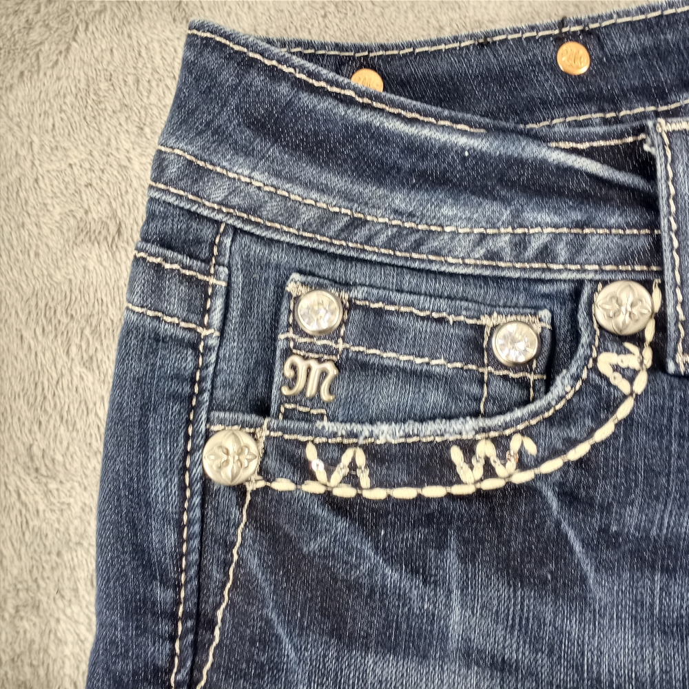 Miss Me Dark Blue Denim Women’s Shorts Size 27 - Picture 4 of 16